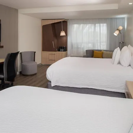 Courtyard By Marriott Temecula Murrieta Hotel Exterior photo